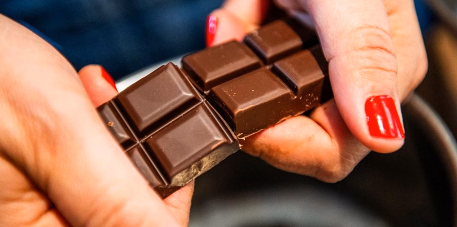 Brioche suisse aux pépites de chocolat : feuilletée et gourmande